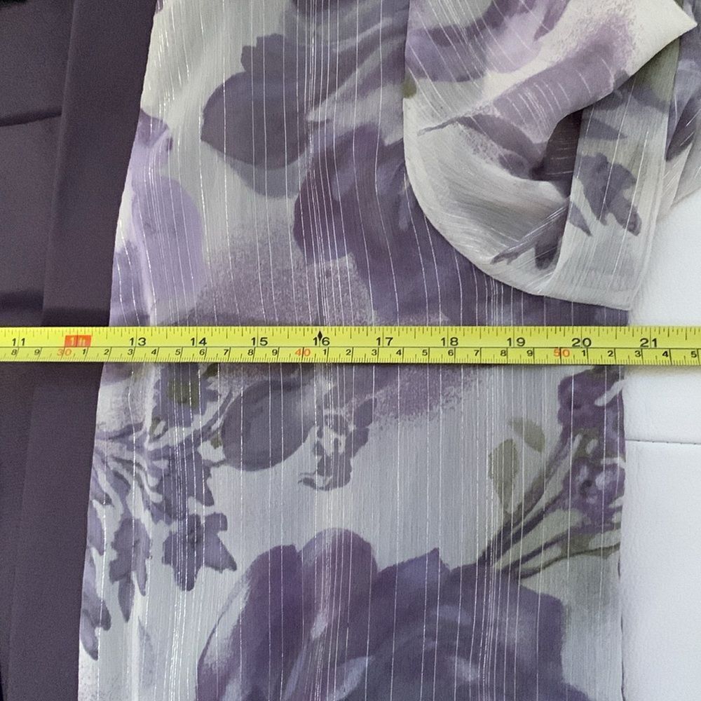 R & M Richard’s Elegant Purple Shimmer Floral Blazer Blouse Lightweight Size 12P - Picture 4 of 9